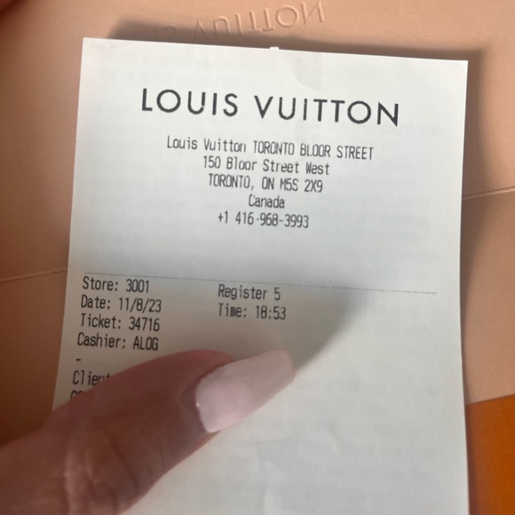 Authentic Louis Vuitton mini bag - Picture 3 of 7